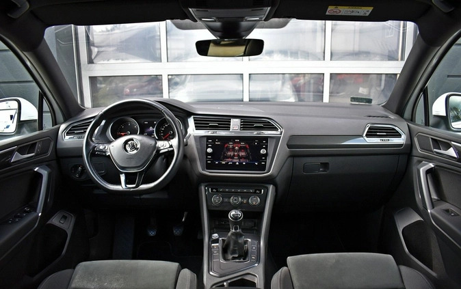 Volkswagen Tiguan Allspace cena 99900 przebieg: 156000, rok produkcji 2019 z Środa Śląska małe 352